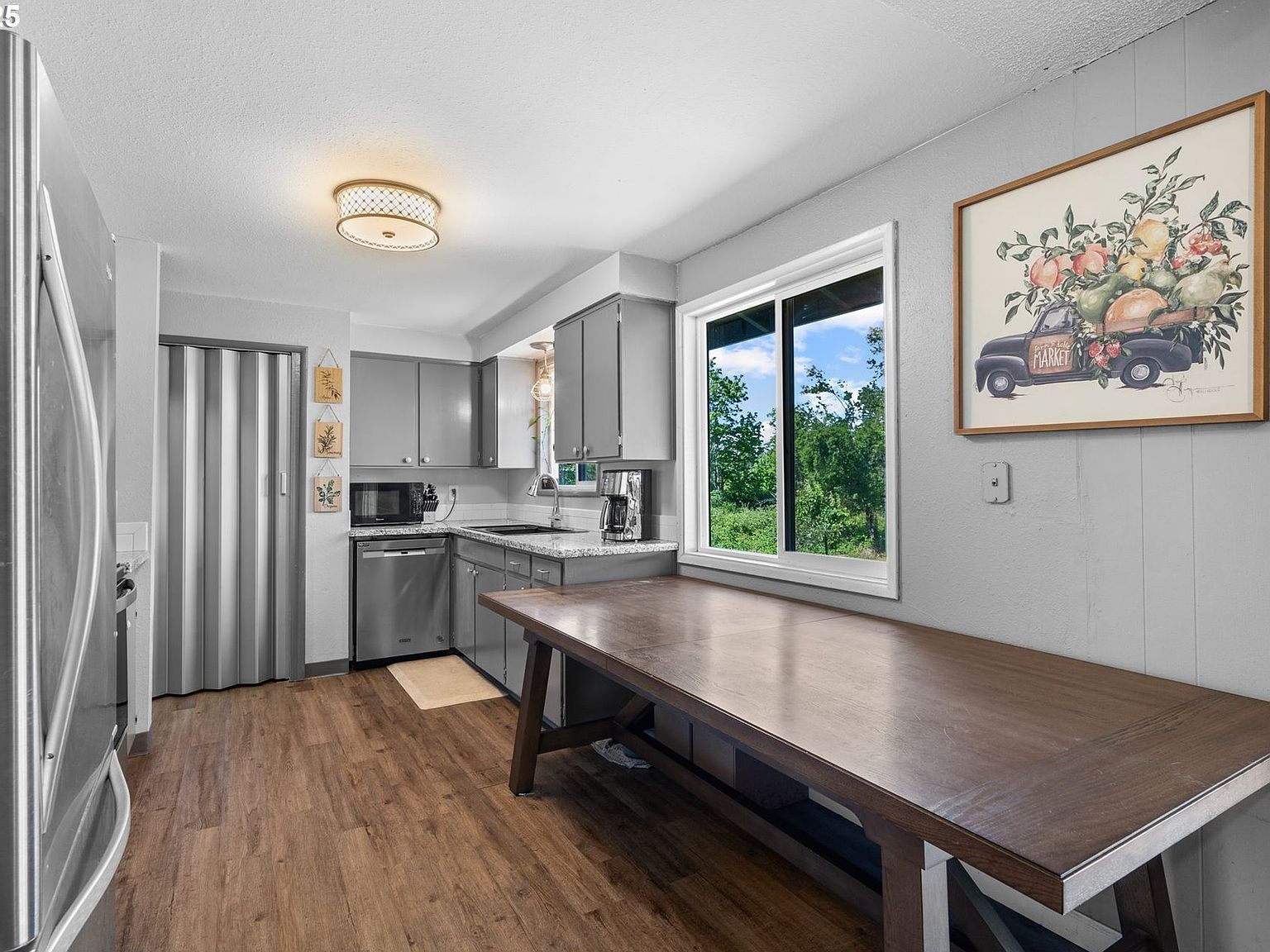 440 N Yamhill St Carlton, OR 97111  | Single Family