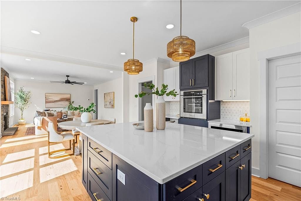 3799 Peony Way Clemmons, NC 27012  | Single Family