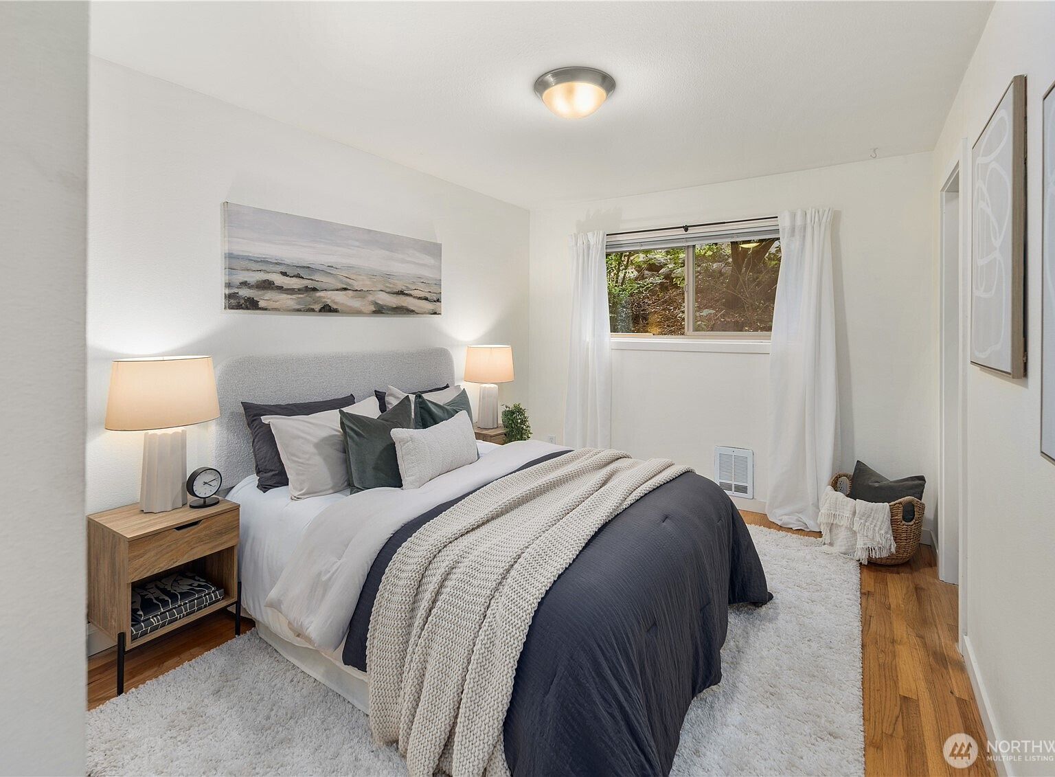 7106 California Ave SW APT 101 Seattle, WA 98136  | Condominium