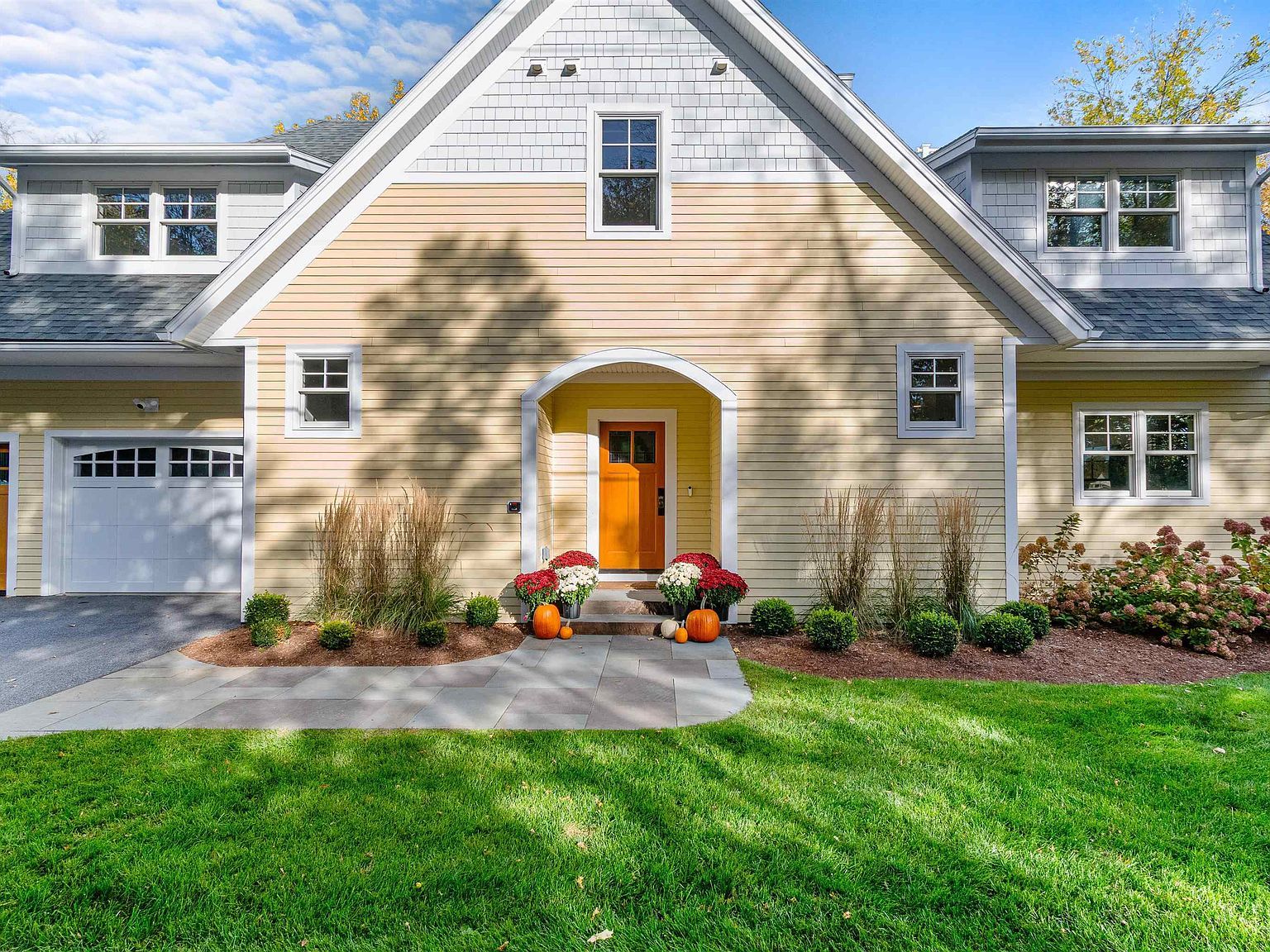 451 Appletree Point Rd Shelburne, VT 05408  | Single Family