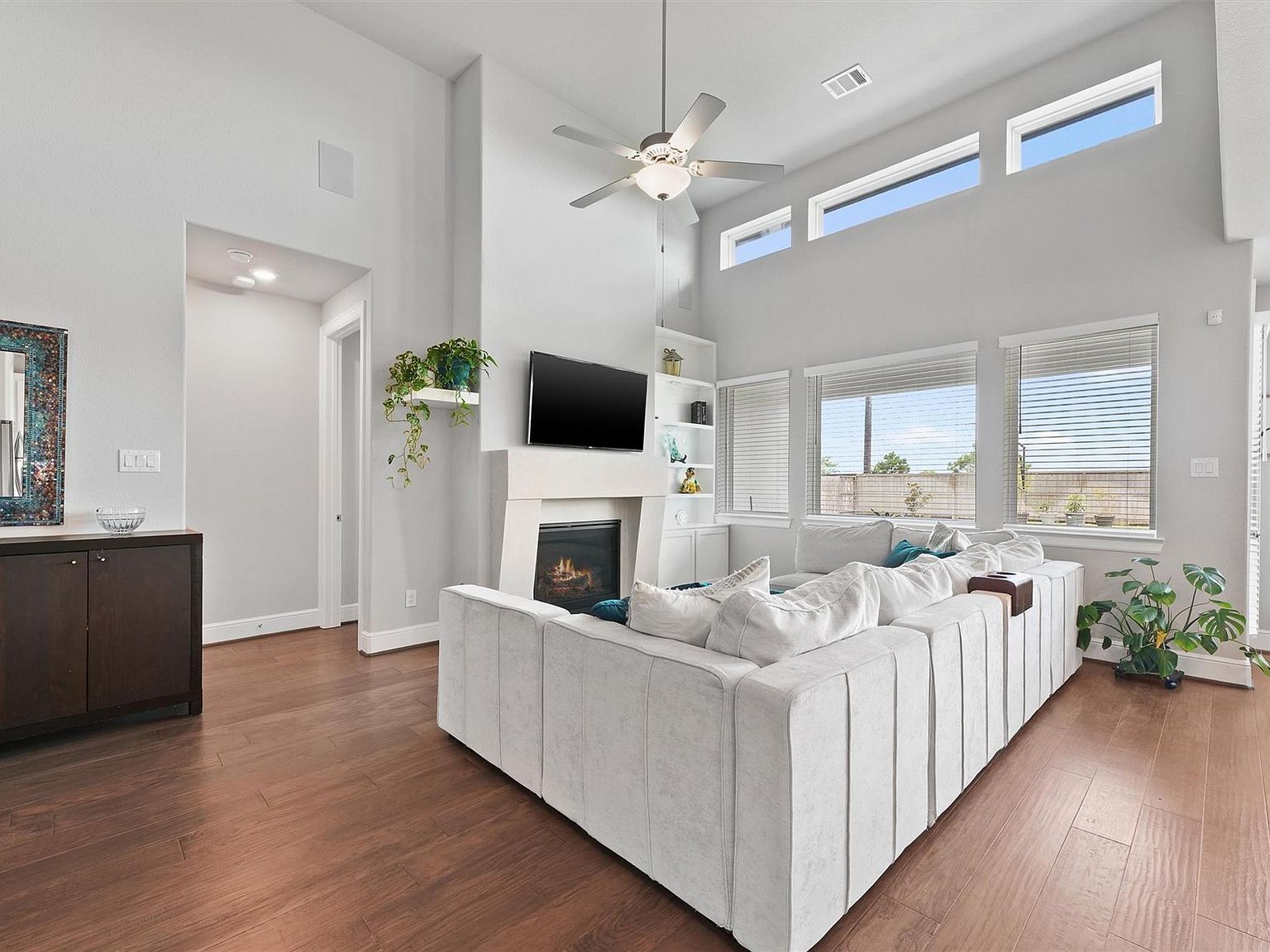 4050 Shackleton Ct Iowa Colony, TX 77583  | Single Family