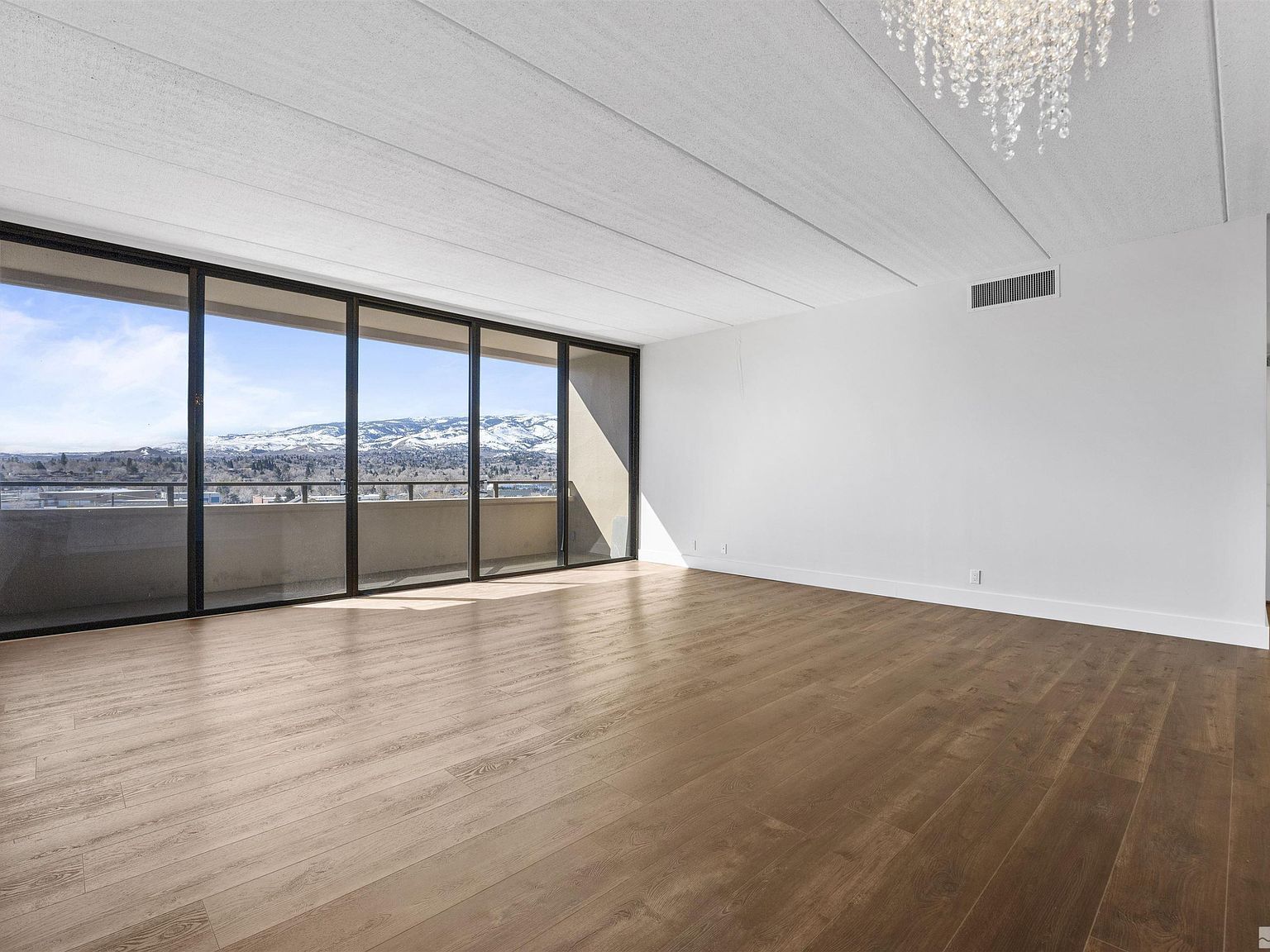 1200 Riverside Dr UNIT 1271 Reno, NV 89503  | Condominium