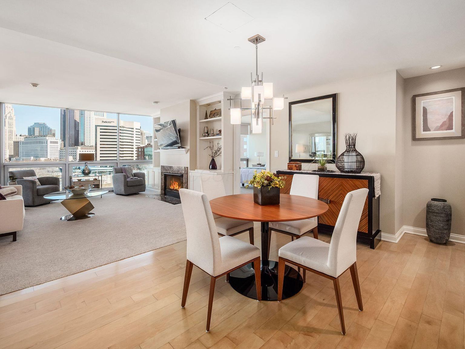 1 Miranova Pl APT 730 Columbus, OH 43215  | Condominium