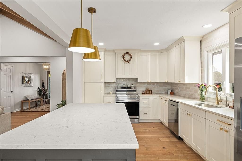 5900 Palomino Dr Saint Joseph, MO 64505  | Single Family