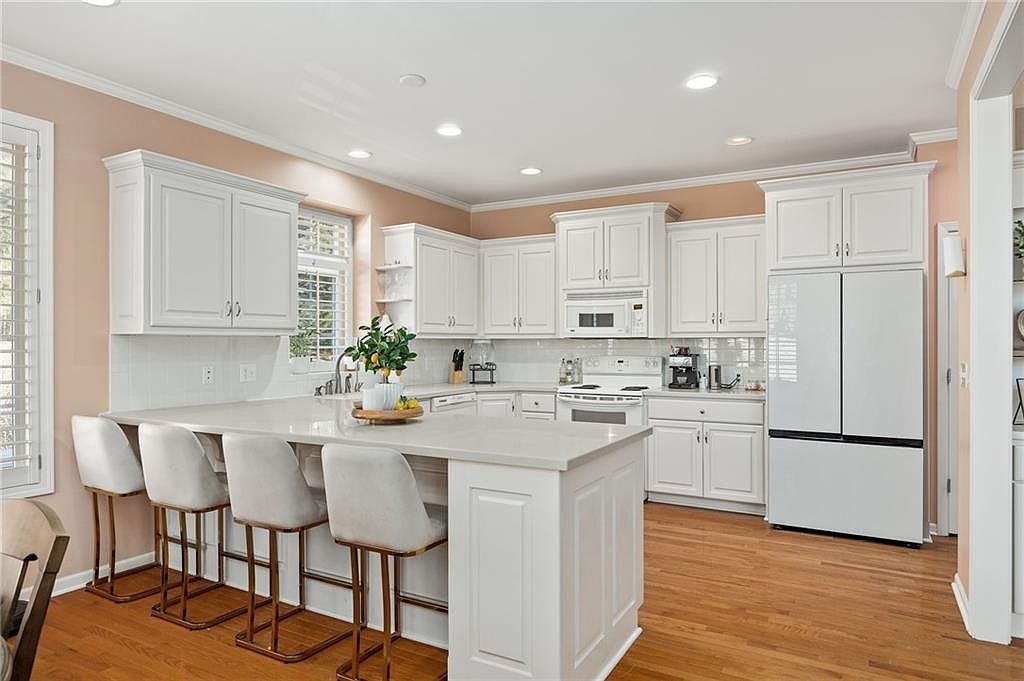 4109 Hidden Valley Dr Saint Joseph, MO 64506 | Single Family