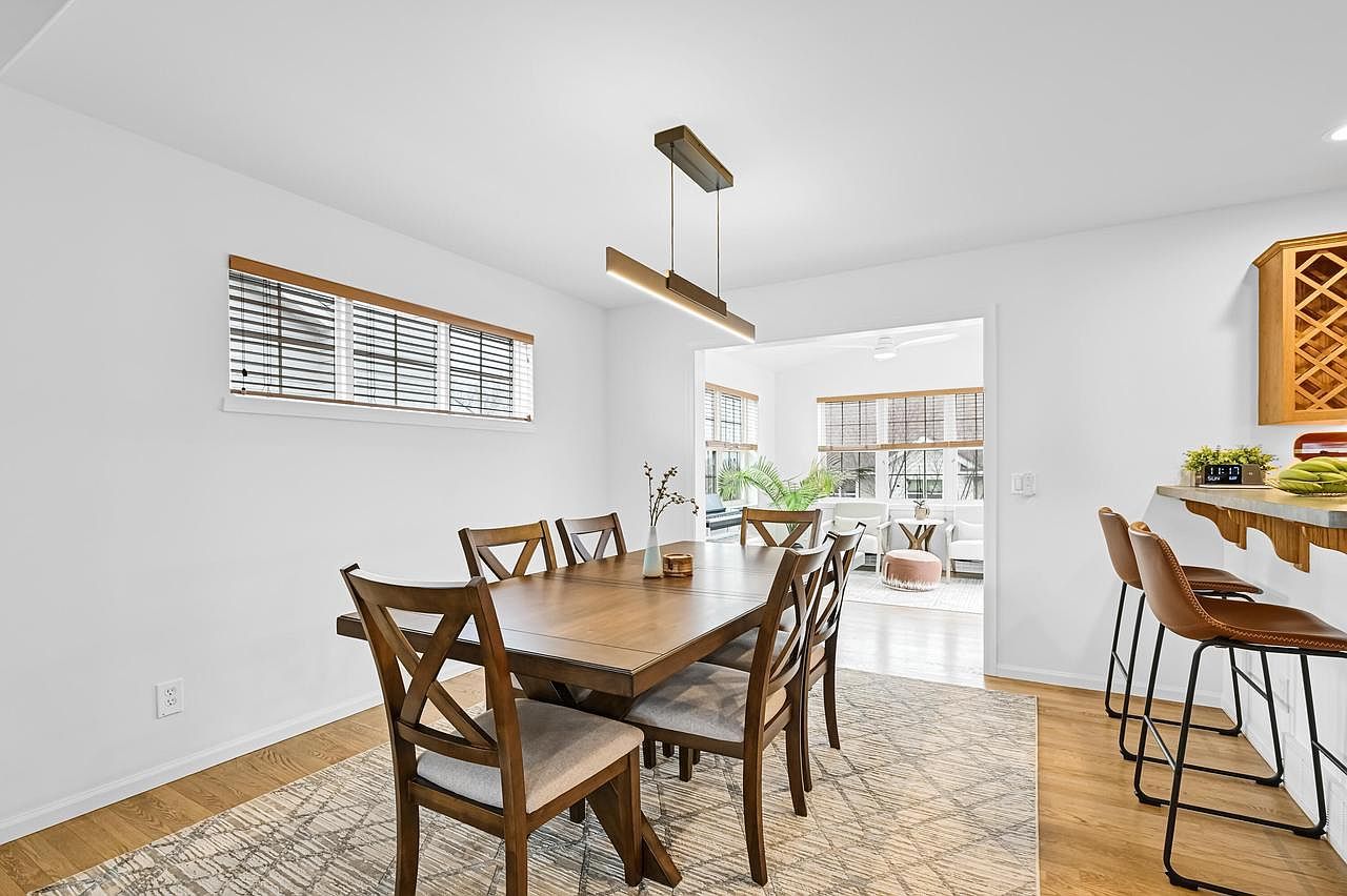 9902 Talons Way Verona, WI 53593  | Single Family