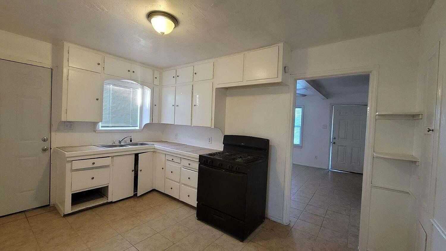 2101 38th St Lubbock, TX 79412 | Multi Family