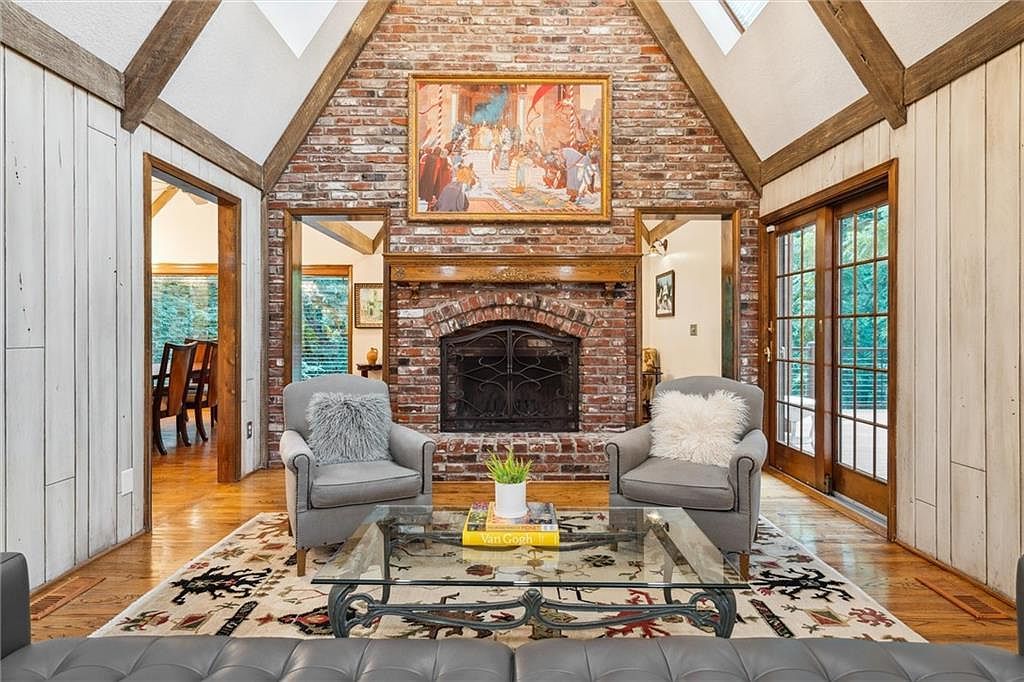 4710 Monrovia St Shawnee, KS 66216  | Single Family