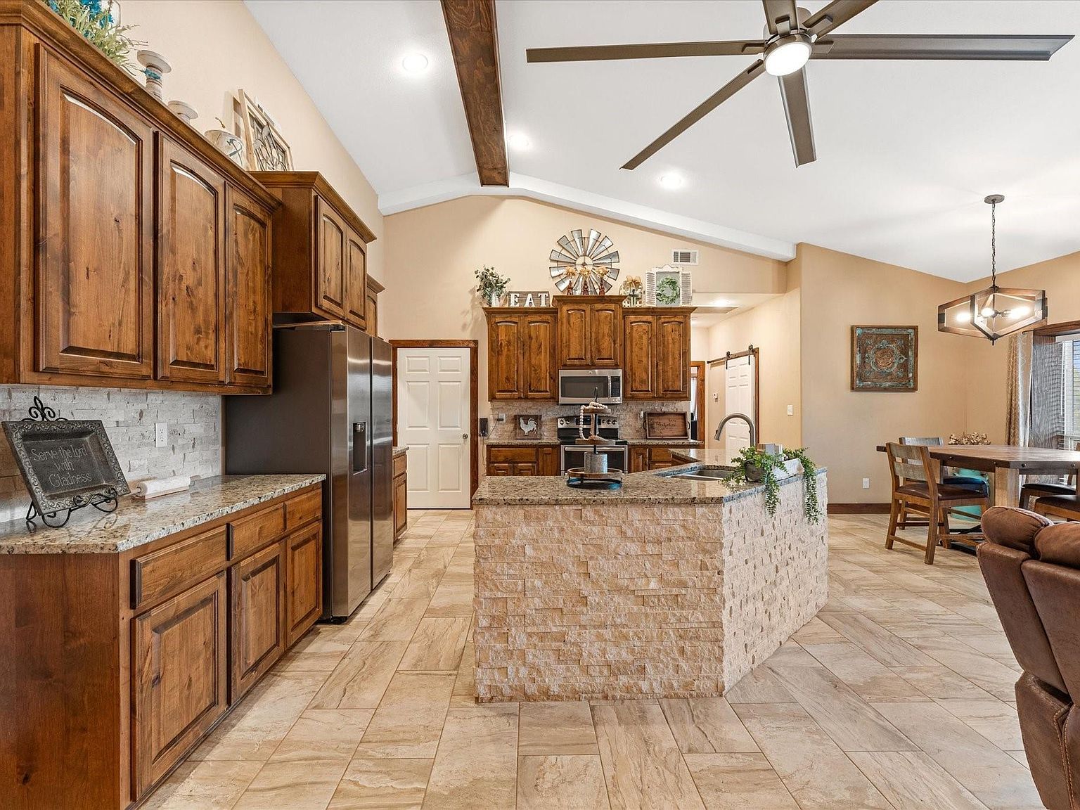 114 Fm 3179 Rd Huntsville, TX 77340 | Single Family