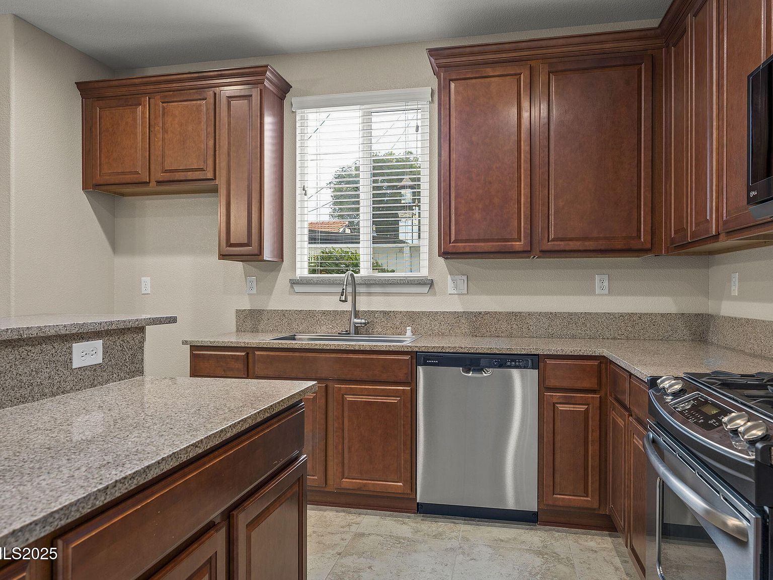 2040 Alamo Square Way Reno, NV 89509 | Single Family