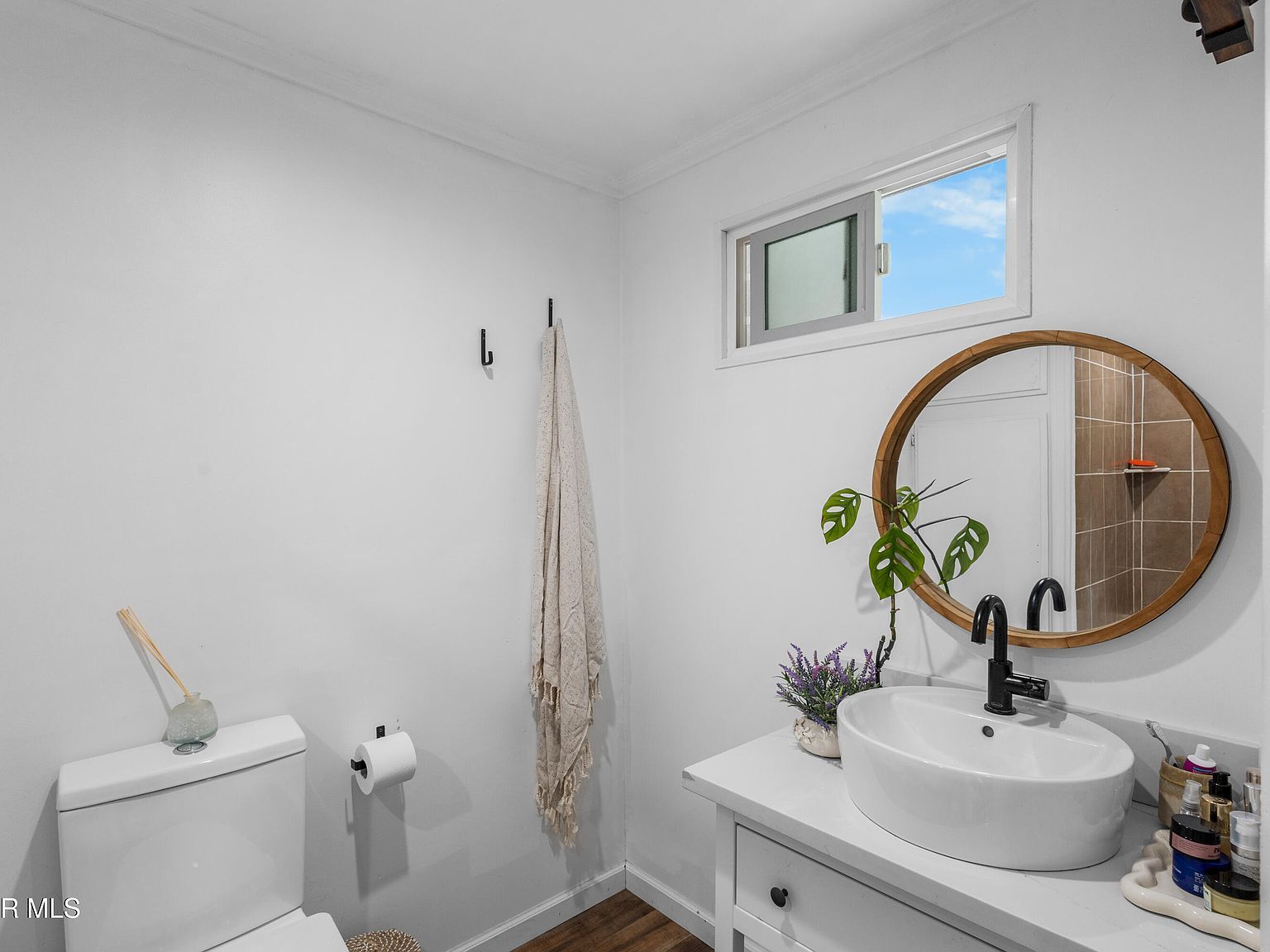 92 Gay Dr Ventura, CA 93003  | New build