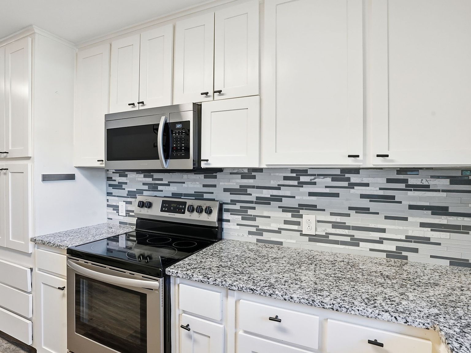 233 Bellvue Dr Fort Worth, TX 76134  | Single Family