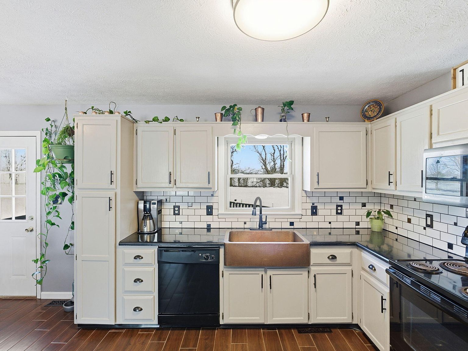 115 Cedar Dr Berea, KY 40403  | Single Family