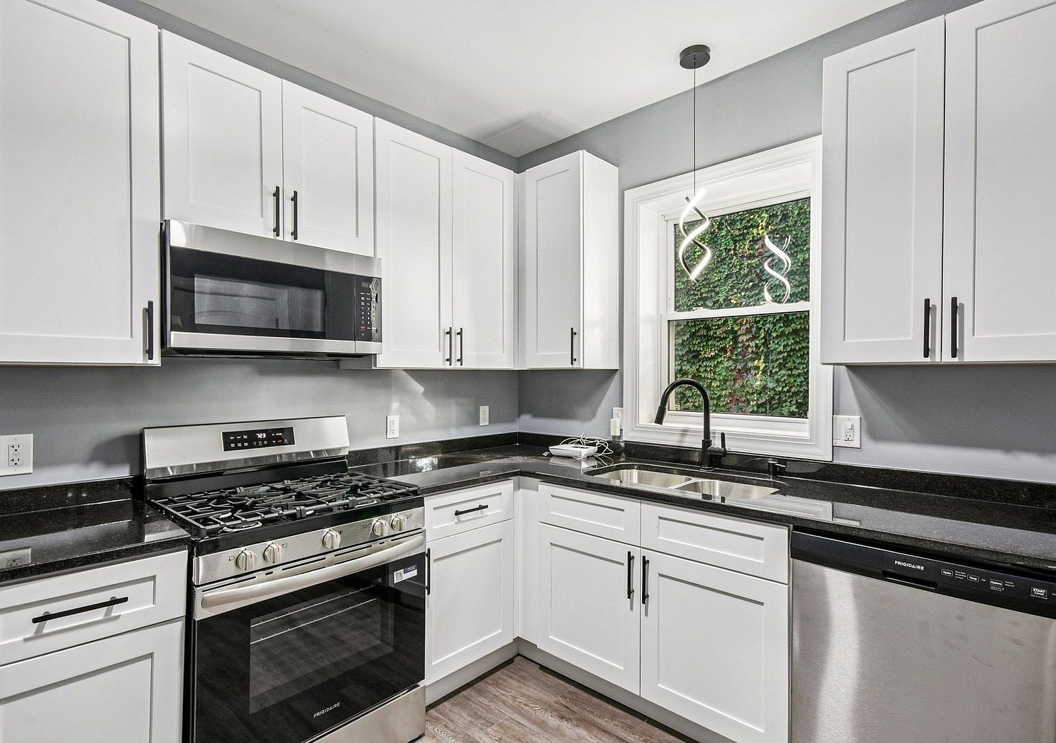 8536 S Maryland Ave Chicago, IL 60619  | Single Family