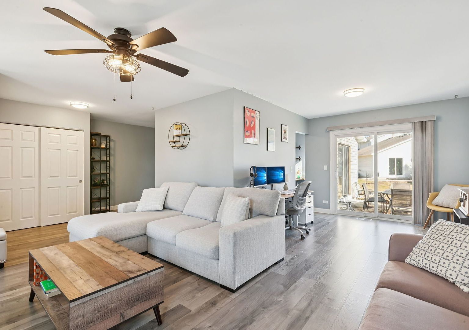 1063 Stonehedge Dr Schaumburg, IL 60194  | New build