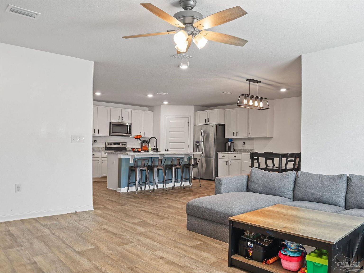 10509 Queens Gate Cir Pensacola, FL 32506  | Single Family