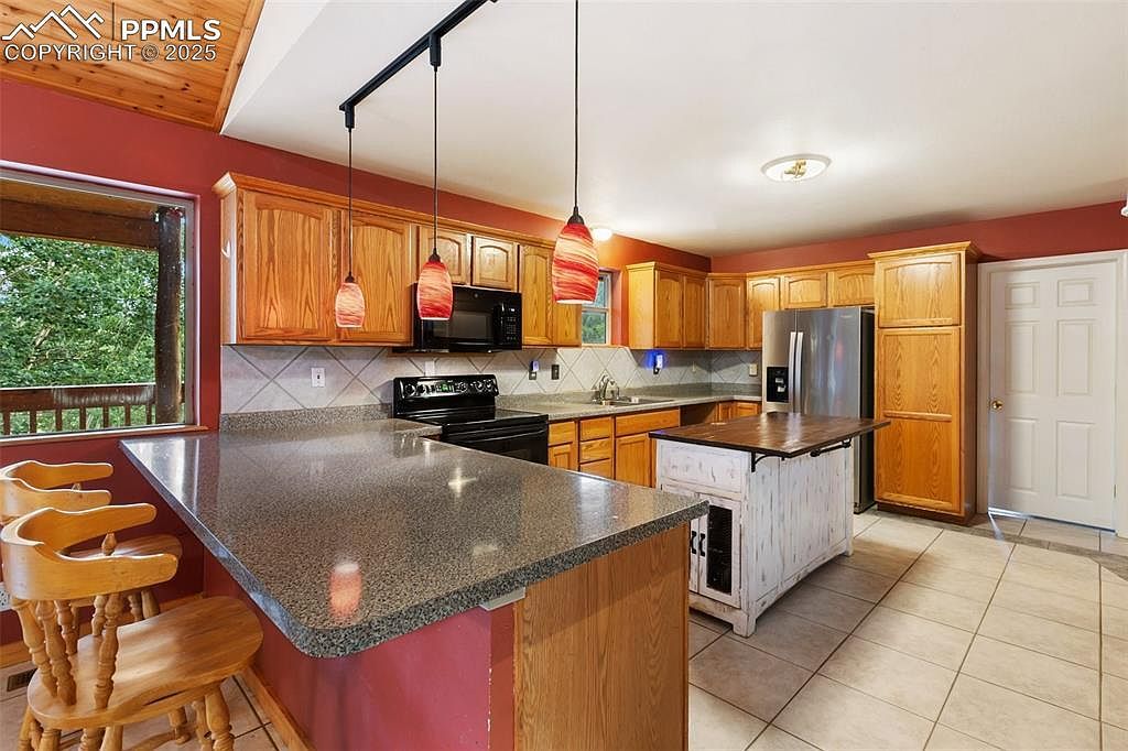 50 Worley Rd Divide, CO 80814  | Single Family