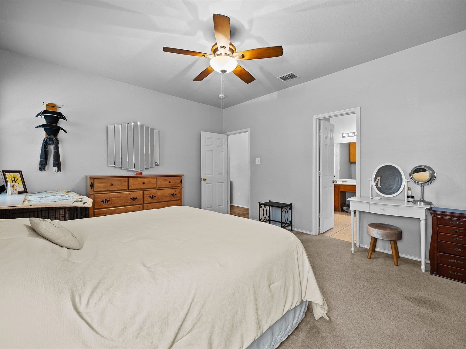 708 Hummingbird Trl Crowley, TX 76036 | Single Family