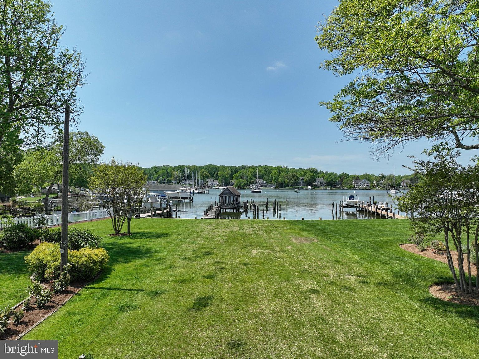 48 E Lake Dr Annapolis, MD 21403  | Land/Lot