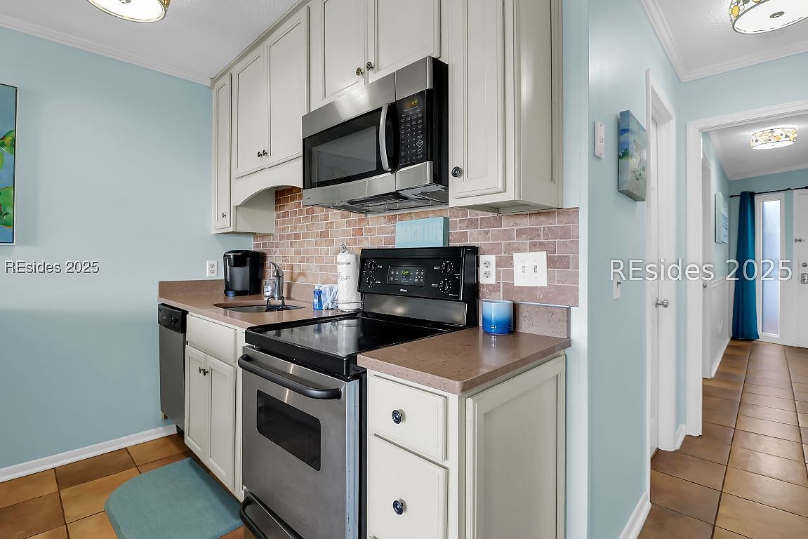 40 Folly Field Rd APT B345 Hilton Head Island, SC 29928 | Condominium