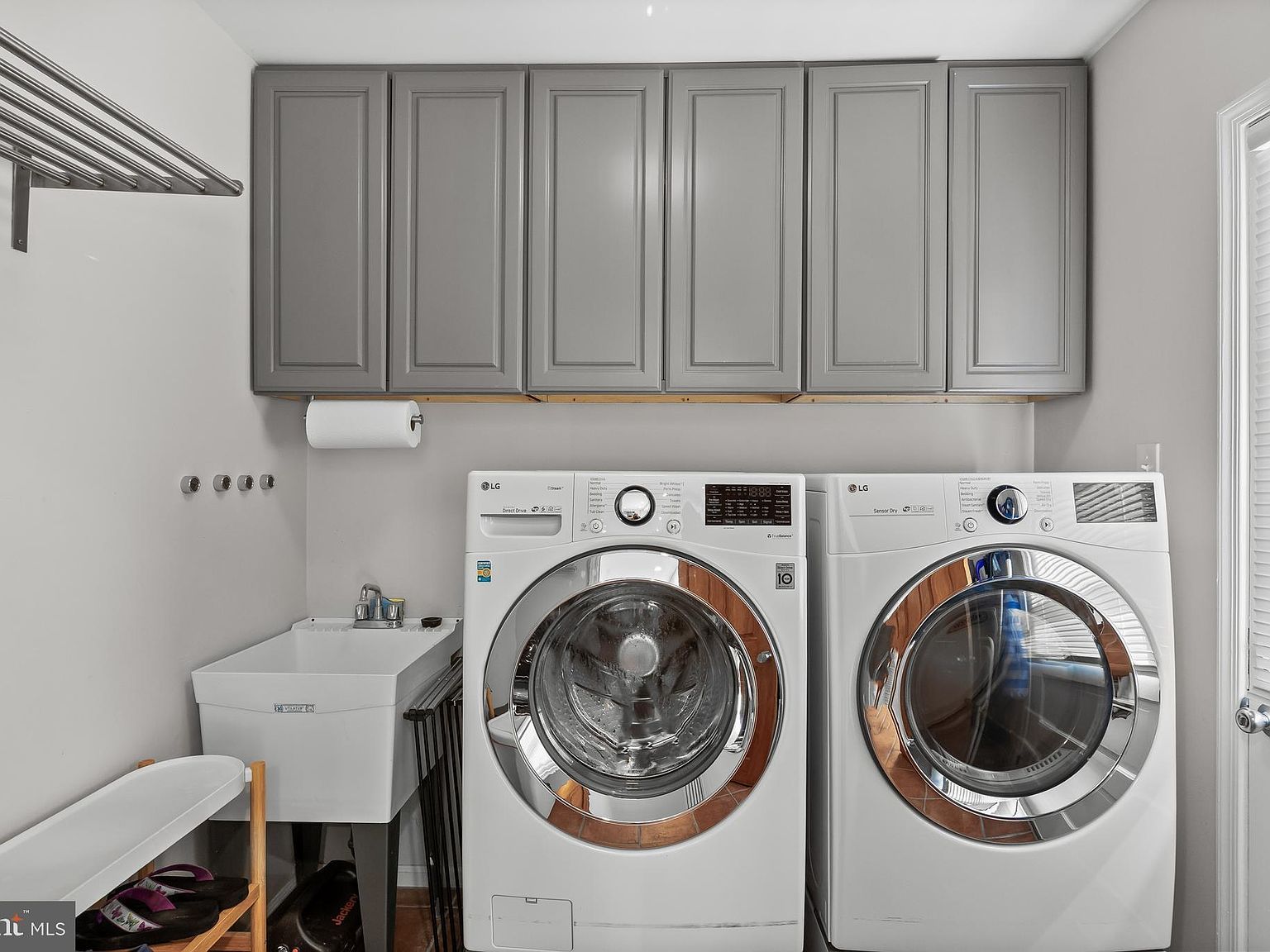 744 Signal Light Rd Moorestown, NJ 08057 | Single Family