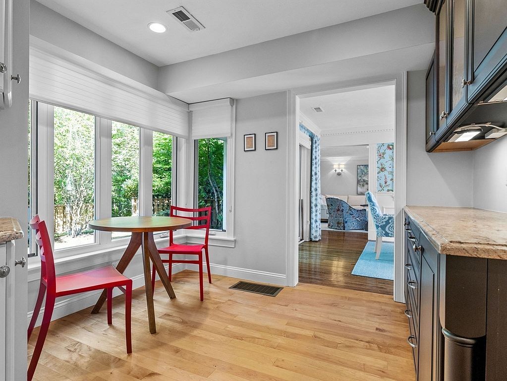 4 Farmer Rd UNIT 4 Milton, MA 02186 | New build