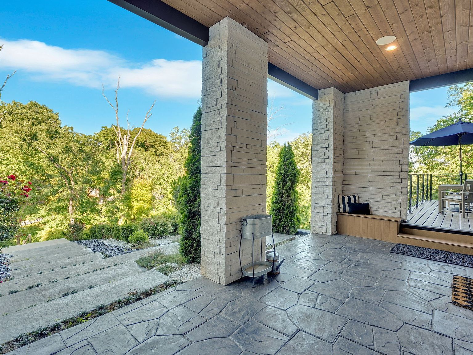 6616 Ellwood Ct Nashville, TN 37205  | Single Family