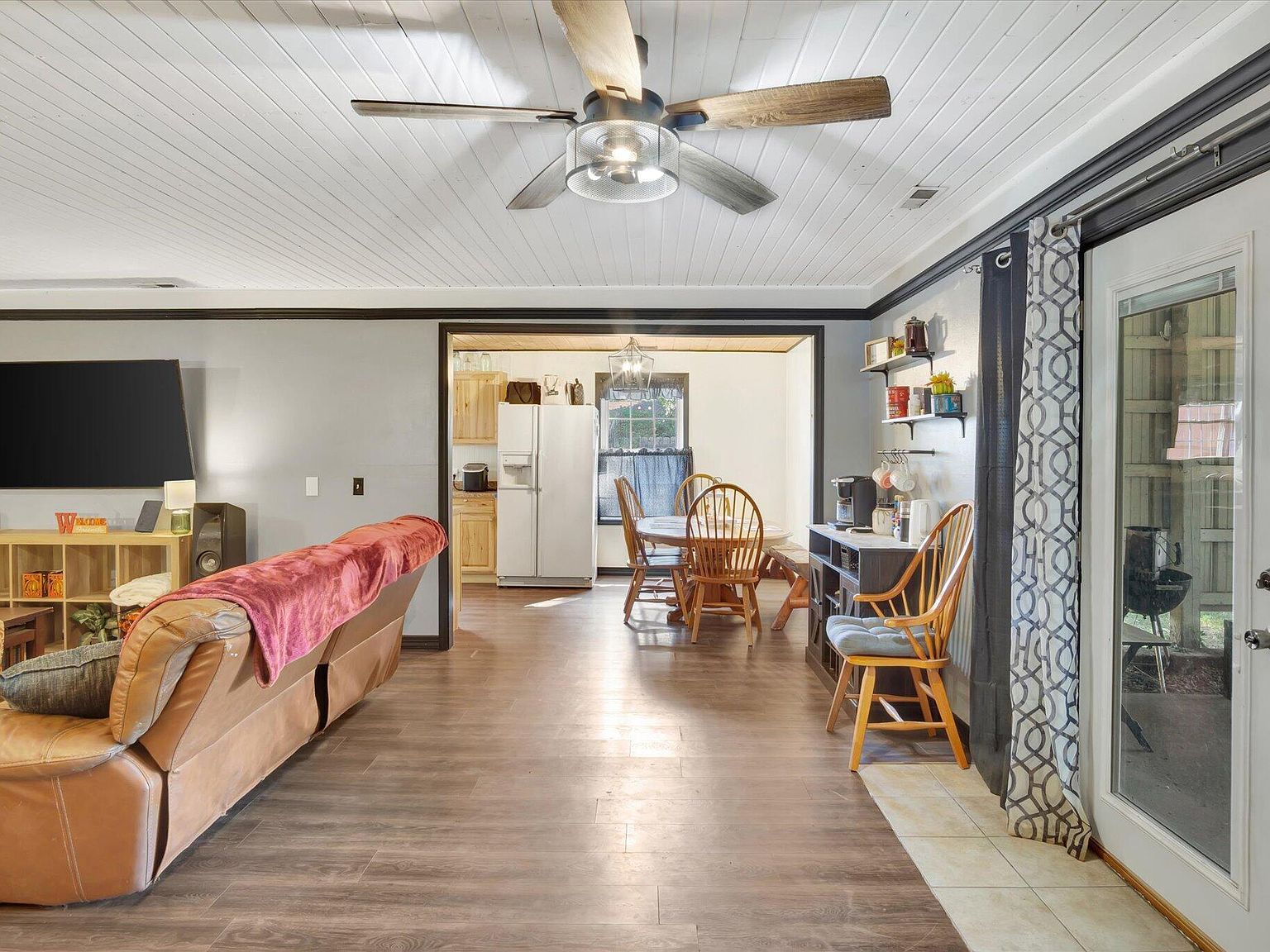 1216 Charlene Dr Bolivar, MO 65613 | Single Family