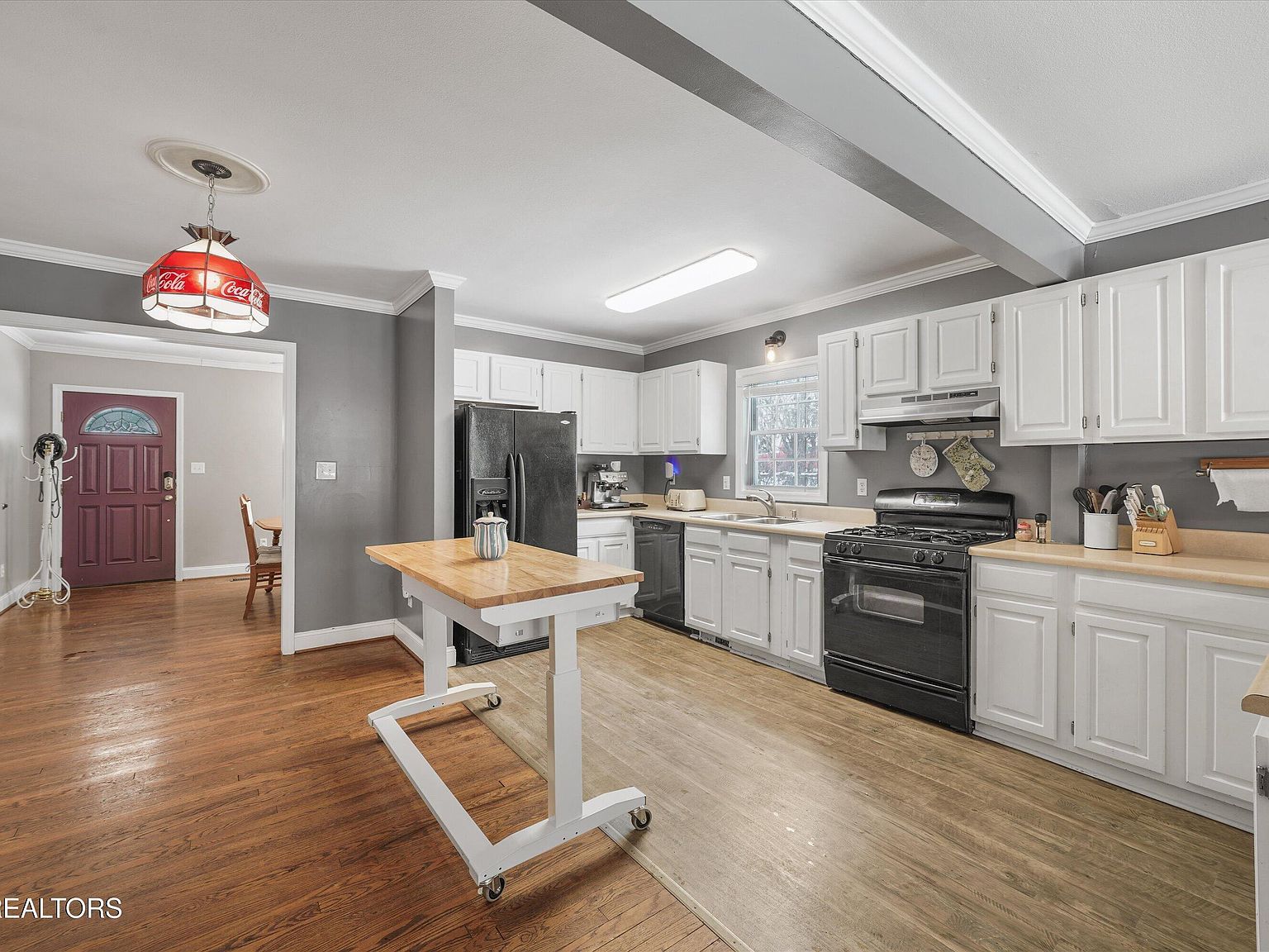 966 Poplar St Alcoa, TN 37701  | Single Family