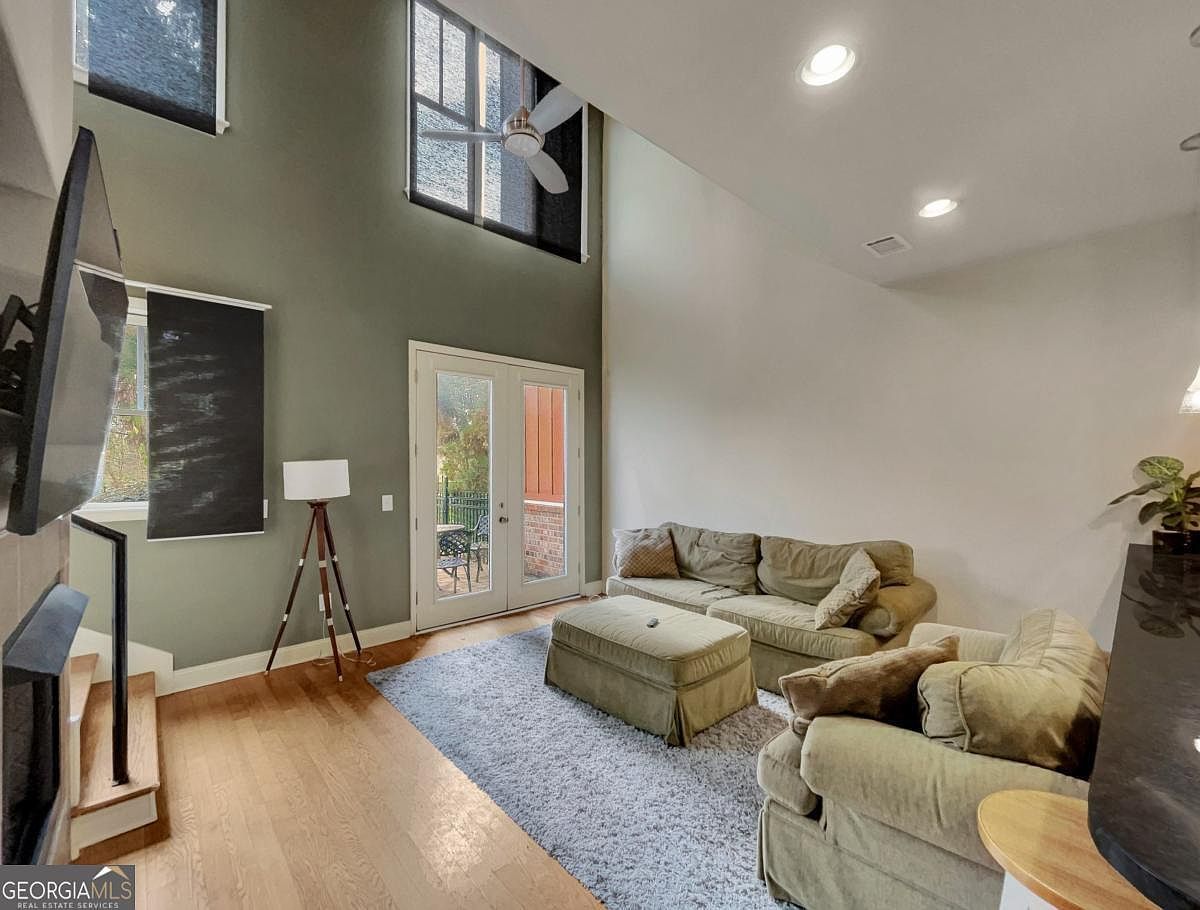 118 Ruth Dr UNIT 130 Athens, GA 30601  | Condominium