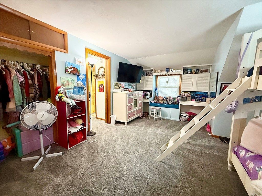 35 Woodland Dr Binghamton, NY 13901 | Single Family