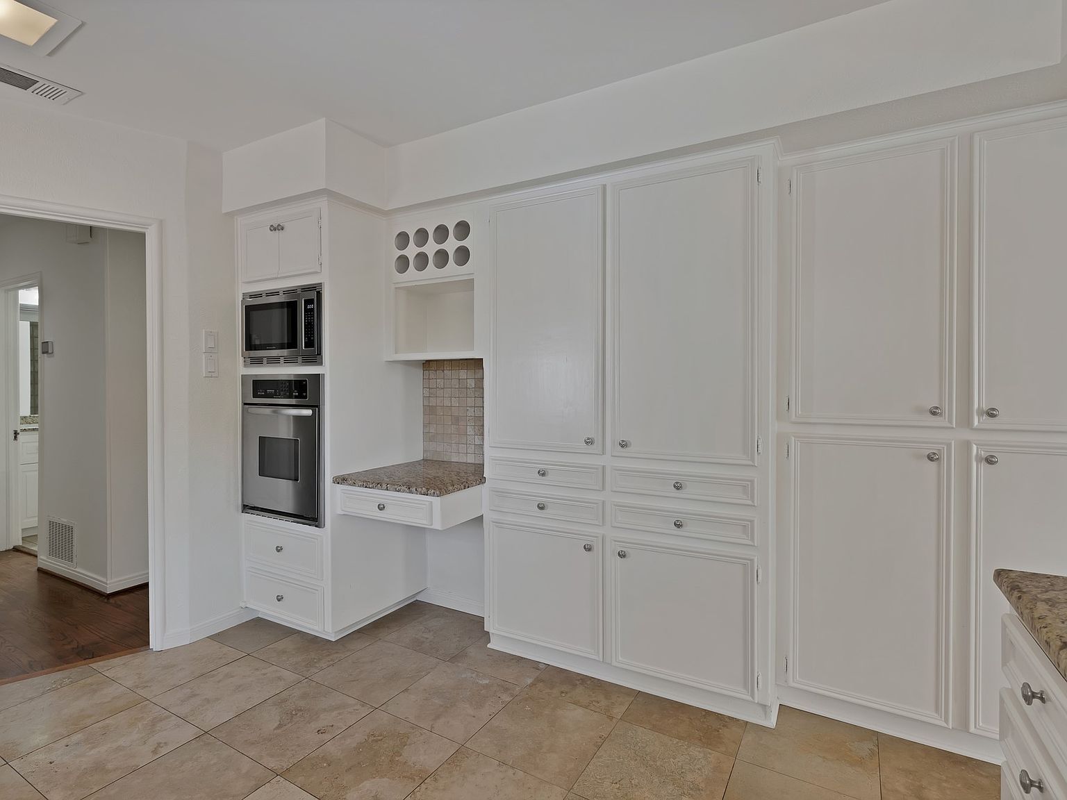 3414 Westcliff Rd S Fort Worth, TX 76109 | Single Family