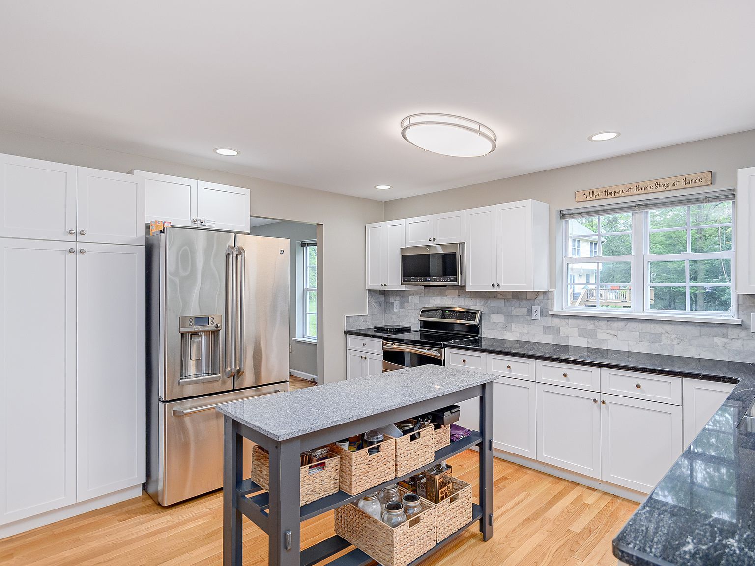 29 Little Brook Ln Newtown, CT 06470  | Single Family