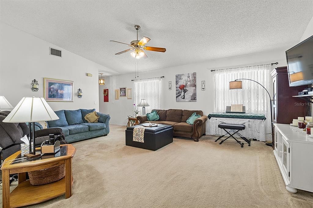 4846 Colonnades Club Blvd Lakeland, FL 33811  | Single Family