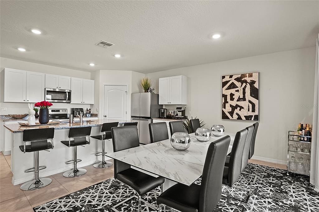 5740 Grey Granite Way Lakeland, FL 33811  | Single Family