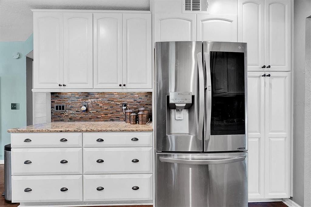 6041 65th Ave N Pinellas Park, FL 33781  | Single Family