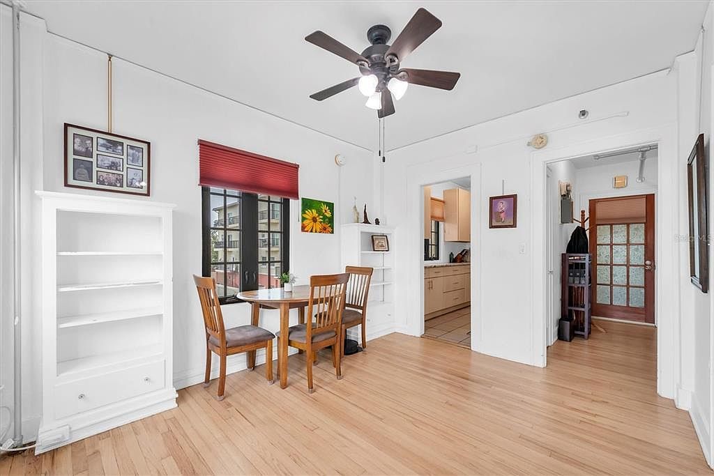 130 4th Ave N APT 201 Saint Petersburg, FL 33701  | Condominium