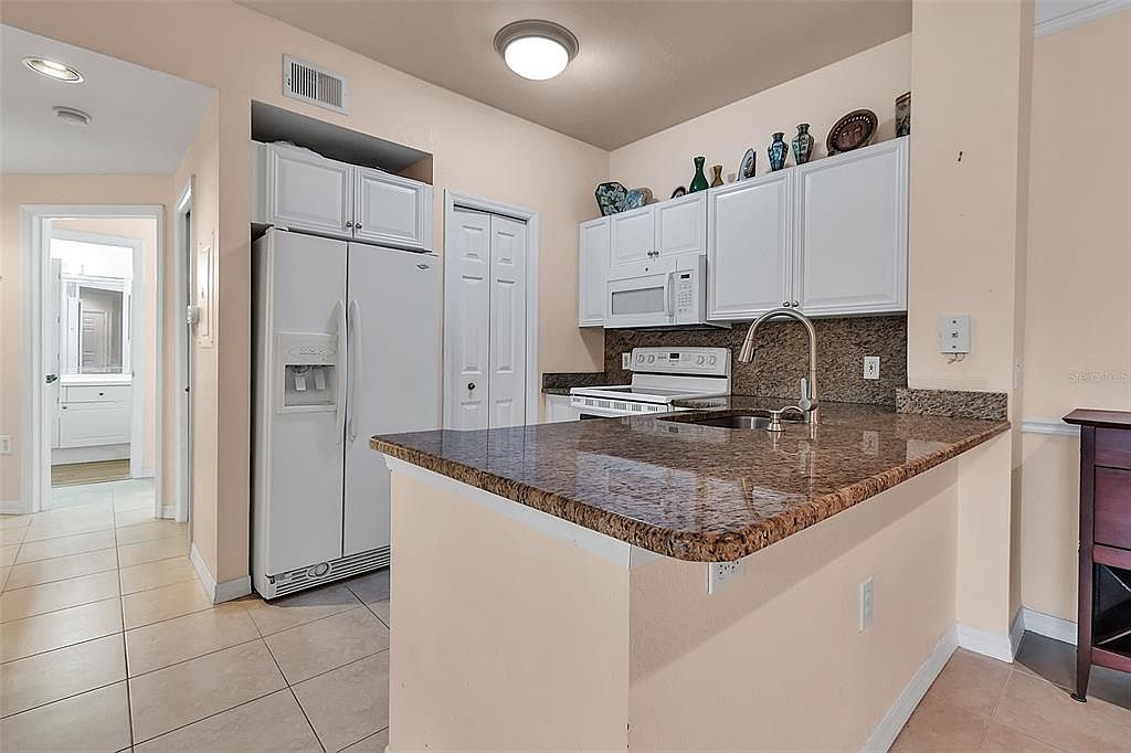 5110 Northridge Rd UNIT 203 Sarasota, FL 34238 | Condominium