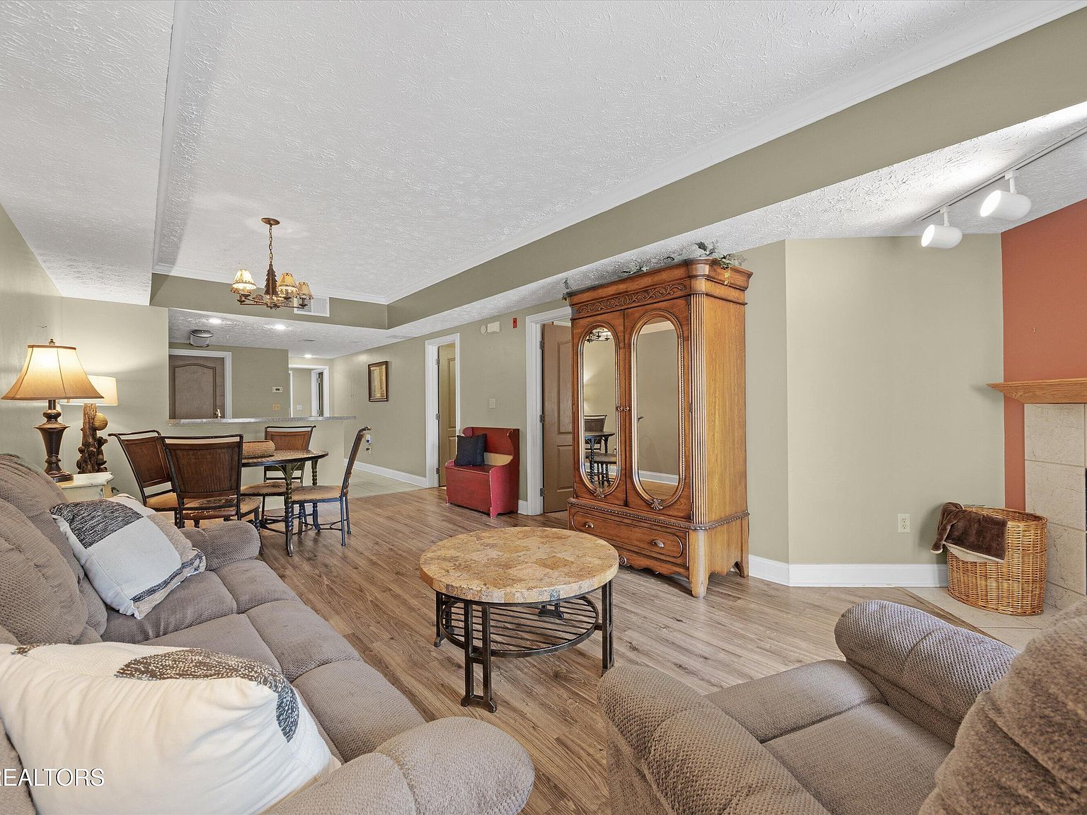 818 Golf View Blvd #1502 Pigeon Forge, TN 37863 | Condominium