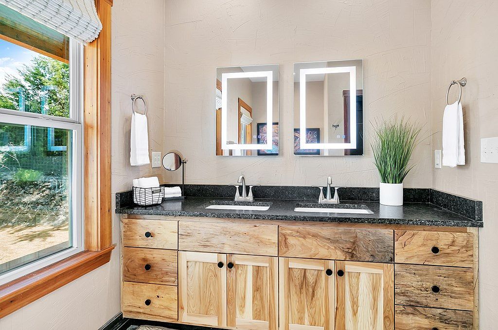 9848 W Us Highway 290 Fredericksburg, TX 78624  | Single Family