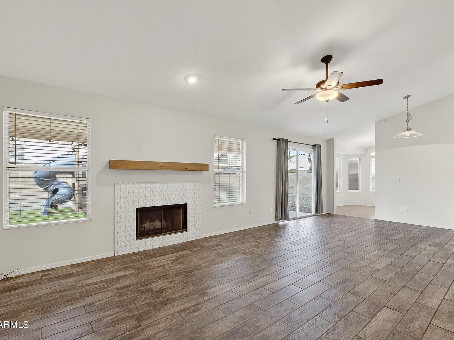 907 N Falcon Dr Gilbert, AZ 85234  | Single Family