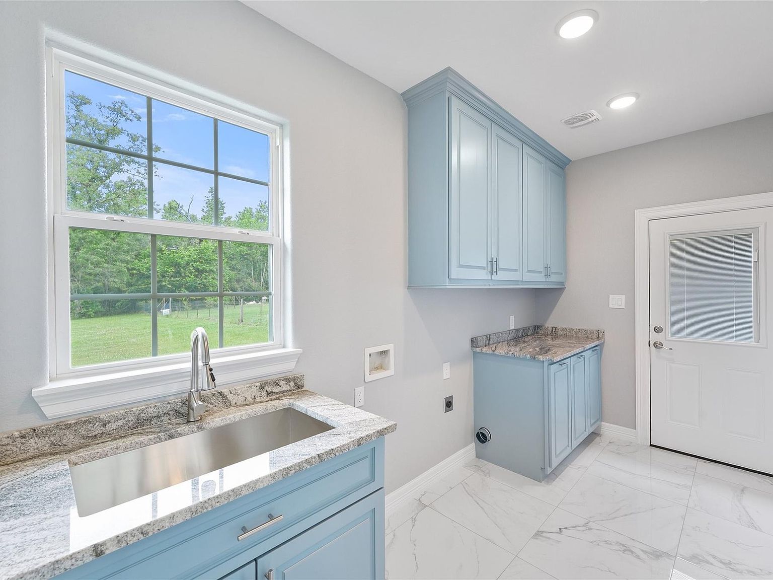 1115 Greenbelt Dr Cleveland, TX 77328  | Single Family