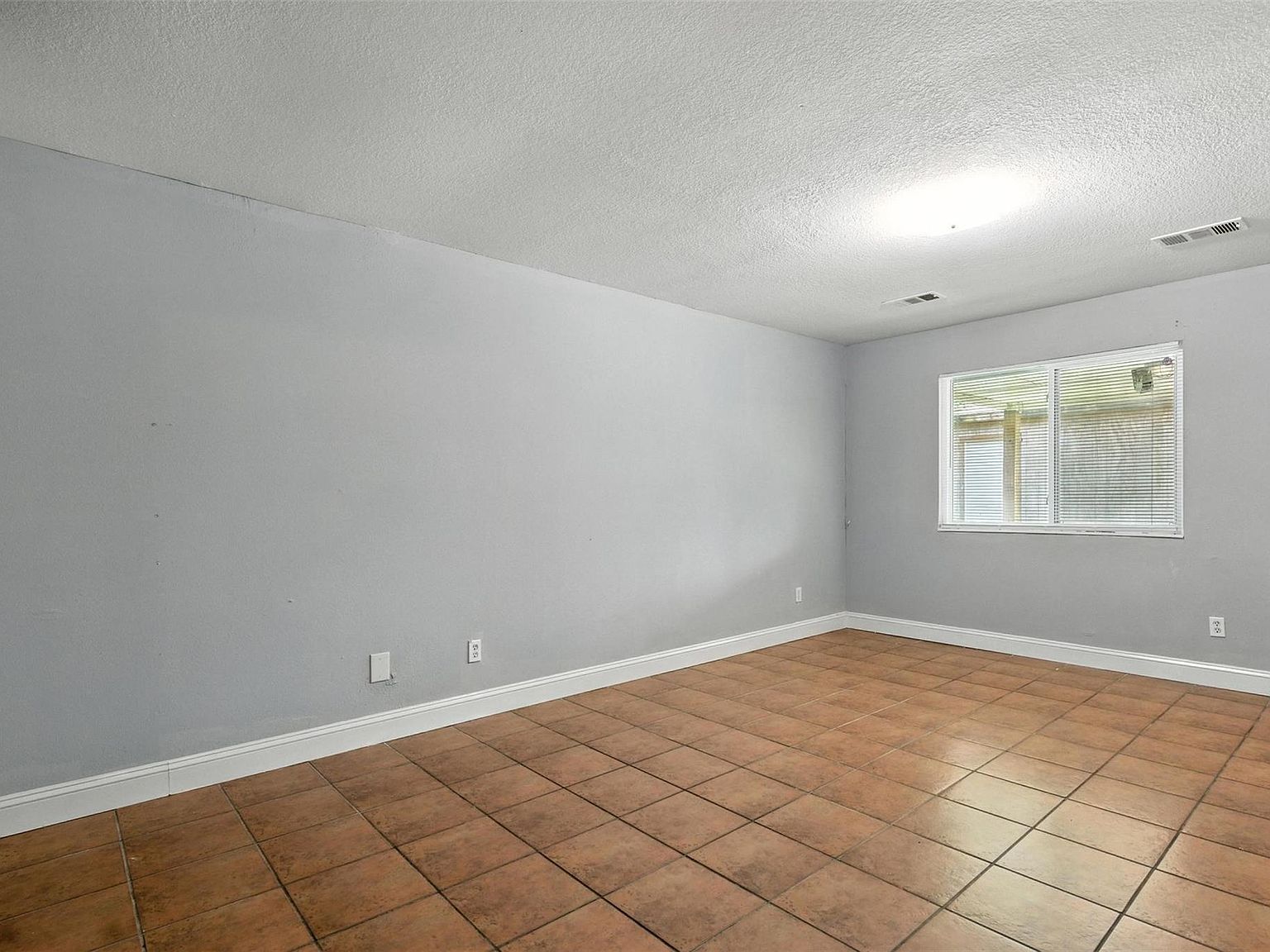 6335 Danshire Ct Houston, TX 77049  | Single Family