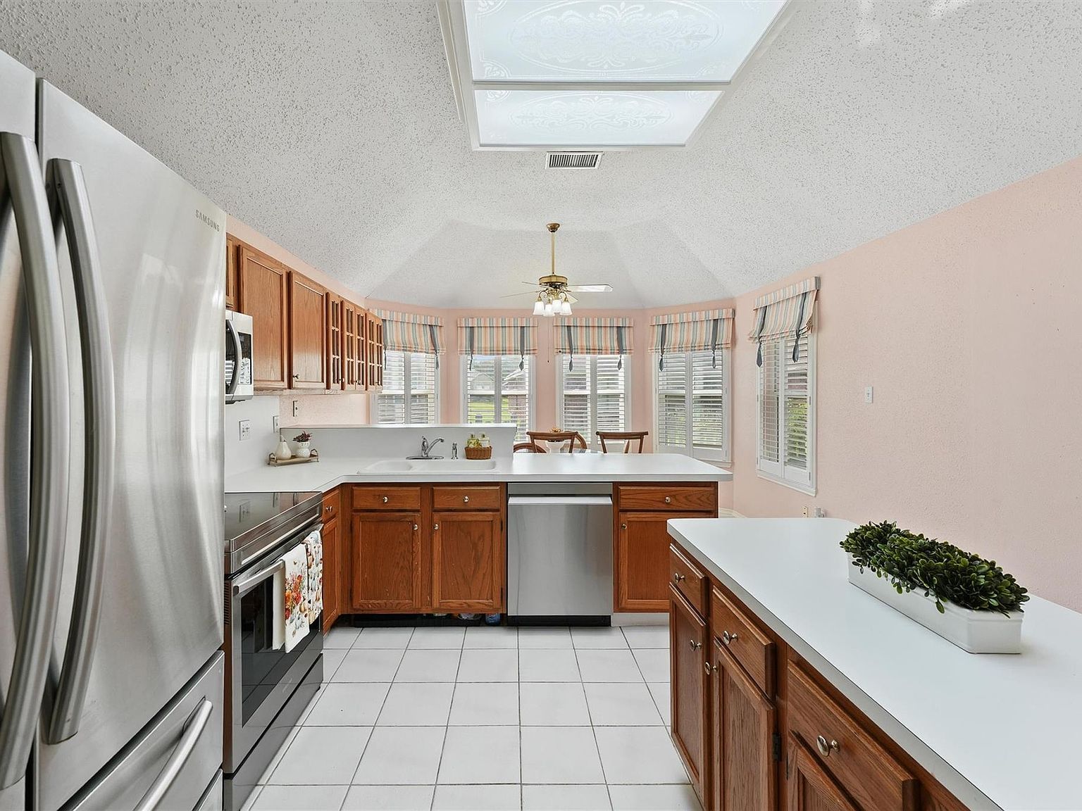 706 Rosefield Ct Pearland, TX 77584 | Single Family