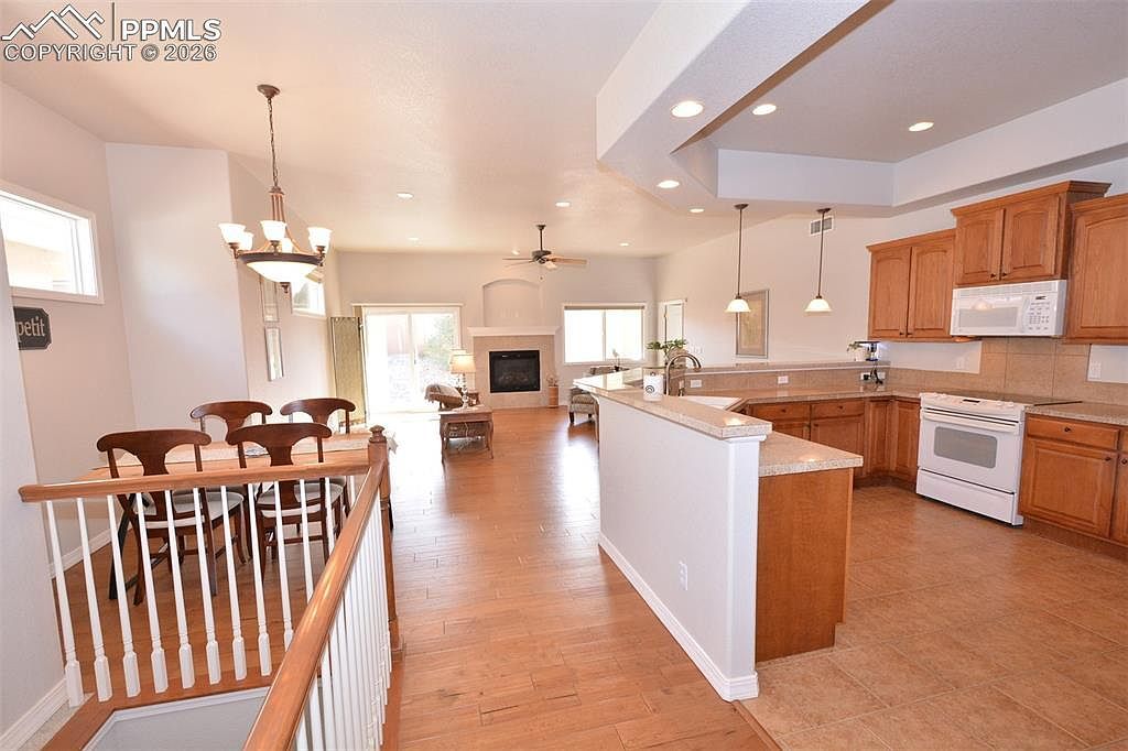 13688 Paradise Villas Grv Colorado Springs, CO 80921 | Single Family