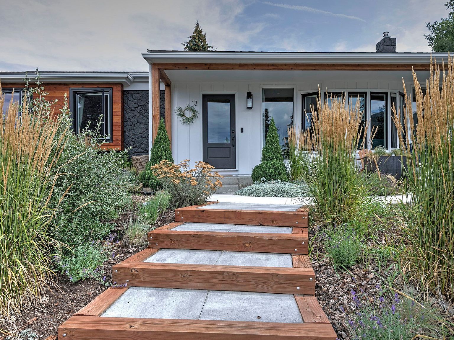 13 Contour Rd Missoula, MT 59802  | Single Family