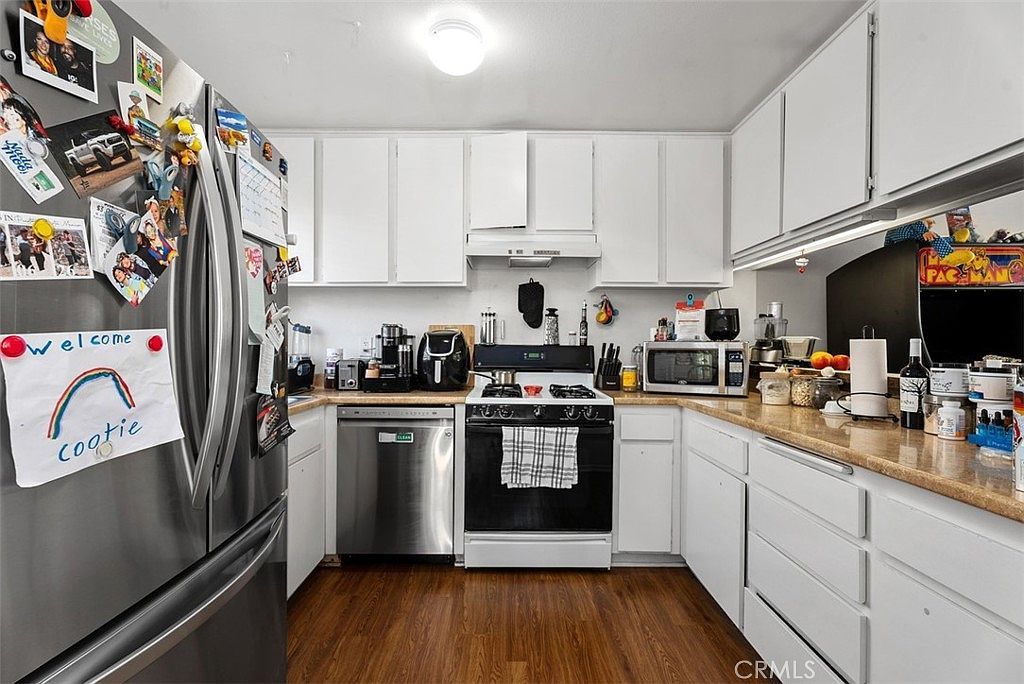 2006 California St Huntington Beach, CA 92648  | Multi Family