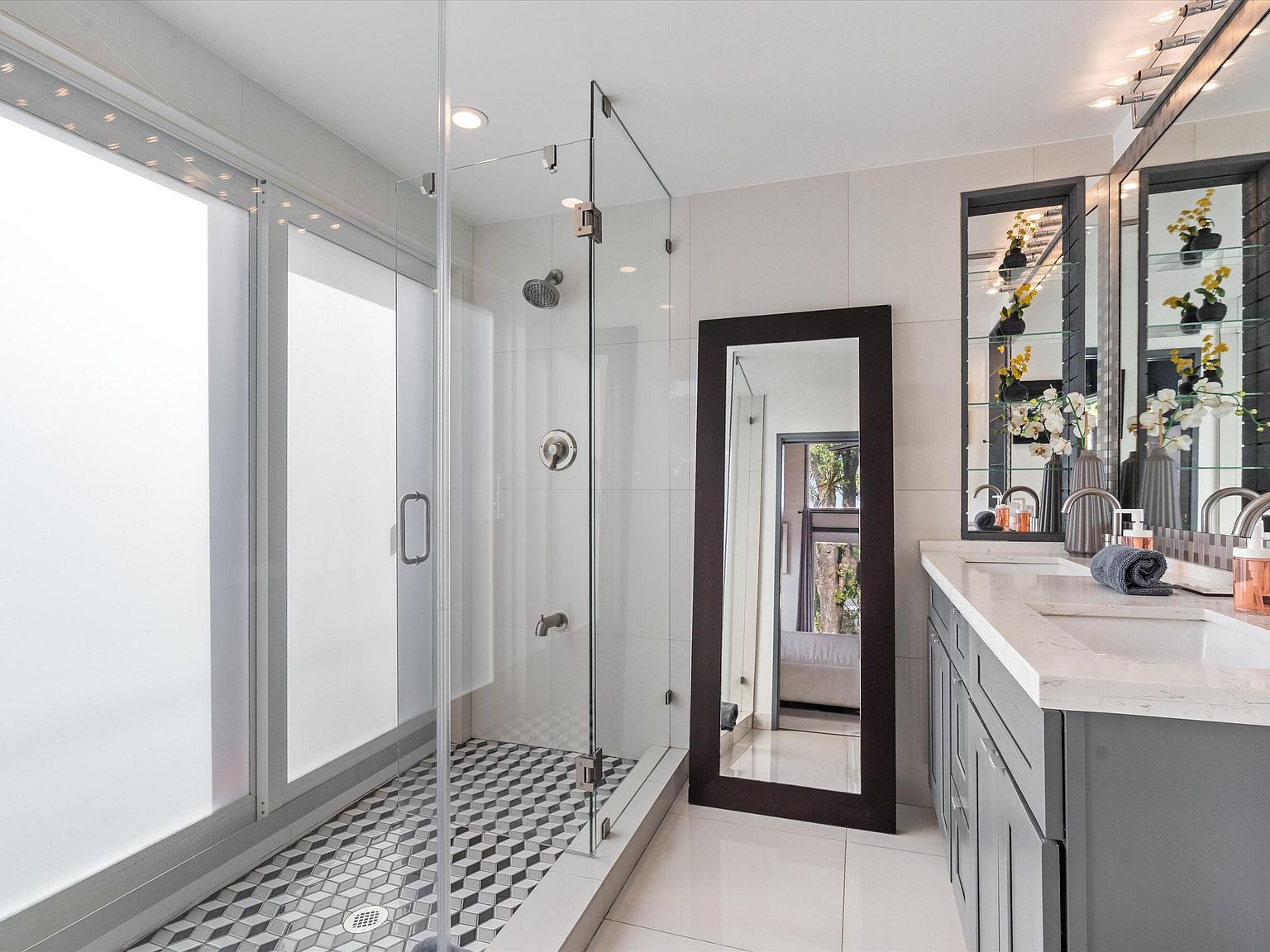 221 NW 45th St Fort Lauderdale, FL 33309  | Single Family