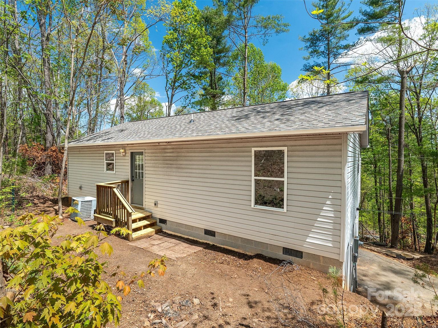 66 Avondale Heights Rd Asheville, NC 28803 | Single Family