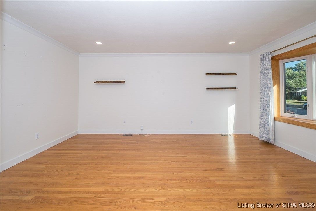 1413 Silver Slate Dr New Albany, IN 47150  | Single Family